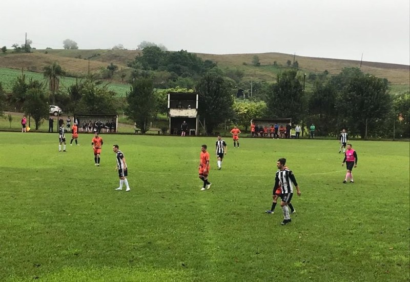 finalistas-do-campeonato-comunitario-de-futebol-serao-conhecidos-neste-domingo_1700348499-b